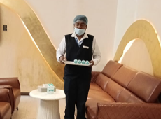 Professional Office Receptionist at front desk in Delhi NCR